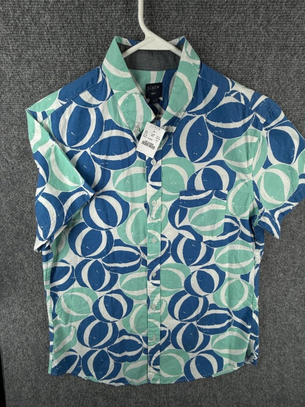 NWT J Crew Men Large Blue Geometric Beach Theme Short Sleeve Button Up Shirt